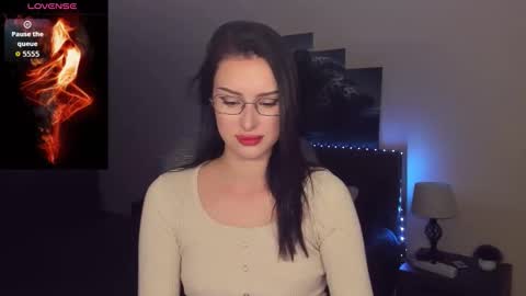 Snapshot of amandaair chatting on October 2, 2025, 5:42 pm AmandaAir online show from October 2, 2025, 5:42 pm