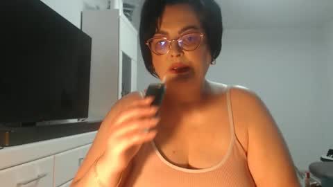 Anda online show from May 12, 2026, 9:34 pm