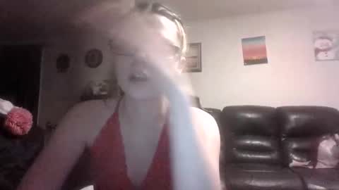Snapshot of amandasargent2001 chatting on February 15, 2026, 2:41 am Candy-Lynn online show from February 15, 2026, 2:41 am