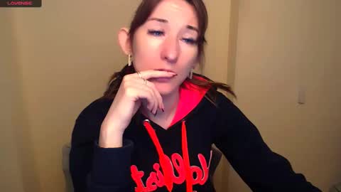 Amanda online show from March 4, 2025, 8:24 am