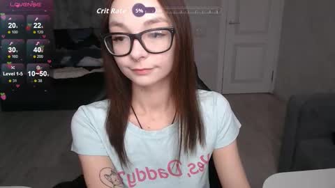 Mila online show from September 16, 2025, 1:23 pm