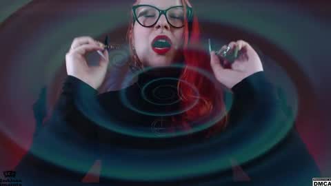 Goddess Amanita online show from December 9, 2024, 12:30 pm