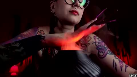 Goddess Amanita online show from September 18, 2025, 12:07 pm