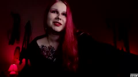 Goddess Amanita online show from October 14, 2025, 7:42 am