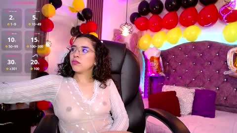 amara_davis1 online show from October 1, 2025, 3:01 am