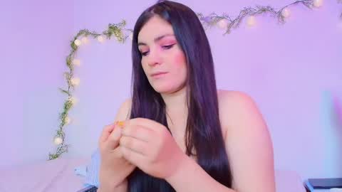 Snapshot of amara_vega chatting on April 16, 2026, 1:01 pm Amara Vega online show from April 16, 2026, 1:01 pm