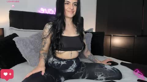 Snapshot of amarae chatting on May 18, 2026, 1:02 am Amara online show from May 18, 2026, 1:02 am