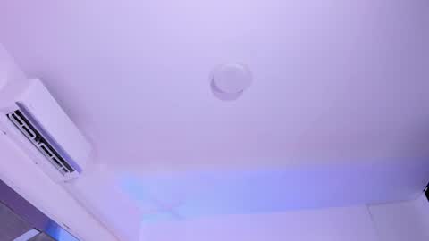Snapshot of amaralewis chatting on June 22, 2026, 12:57 pm AMARA online show from June 22, 2026, 12:57 pm