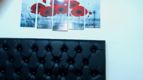 Snapshot of amaranta_f00x chatting on December 18, 2025, 6:25 pm Amaranta online show from December 18, 2025, 6:25 pm