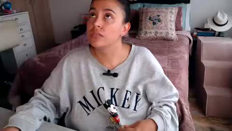 Snapshot of amarat_jolie chatting on July 3, 2026, 3:07 pm Mila online show from July 3, 2026, 3:07 pm