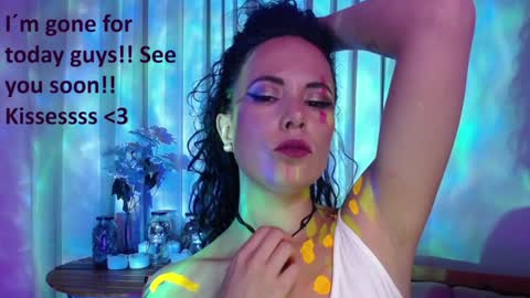 Snapshot of amatista_riveera chatting on December 11, 2024, 6:52 pm Amatista Next stream 9 DEC 1 PM COLOMBIAN TIME miss u and love u online show from December 11, 2024, 6:52 pm