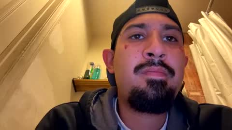 Snapshot of amature59 chatting on January 13, 2025, 3:34 am Jamesy online show from January 13, 2025, 3:34 am