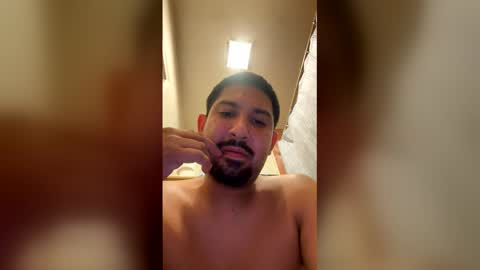 Snapshot of amature59 chatting on June 10, 2026, 5:39 am Jamesy online show from June 10, 2026, 5:39 am