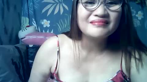 Snapshot of amazing_angel22 chatting on May 22, 2026, 4:01 pm amazing angel online show from May 22, 2026, 4:01 pm