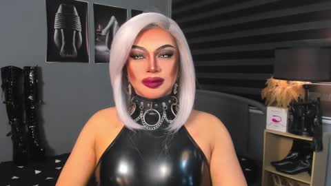MISS JAZMINE QUEEN OF HELLFIRE online show from December 10, 2024, 10:17 am