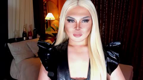 MISS JAZMINE QUEEN OF HELLFIRE online show from January 25, 2025, 12:26 pm