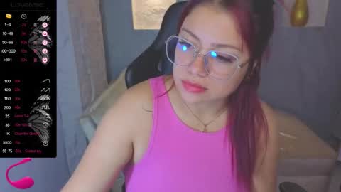 Snapshot of ambar72_b chatting on December 4, 2025, 1:20 pm LIVE 0730AM-0200PM online show from December 4, 2025, 1:20 pm