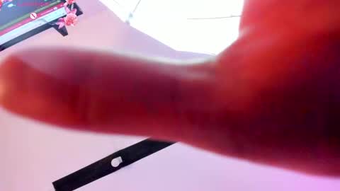 Snapshot of ambar_devon chatting on January 18, 2025, 1:19 am online show from January 18, 2025, 1:19 am