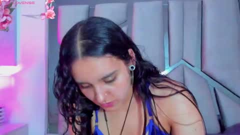 Snapshot of ambar_devon chatting on February 28, 2025, 8:07 pm online show from February 28, 2025, 8:07 pm