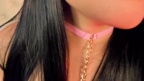 Snapshot of ambar_devon chatting on March 10, 2025, 12:29 am online show from March 10, 2025, 12:29 am