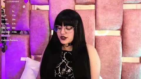 Snapshot of ambar_devon chatting on October 25, 2025, 7:08 pm online show from October 25, 2025, 7:08 pm