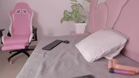 ambarasm online show from November 1, 2025, 1:02 pm