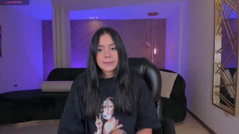 Ambar  online show from December 5, 2025, 12:03 pm