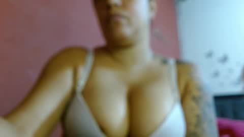 ambarmilf09 online show from October 5, 2025, 9:56 pm