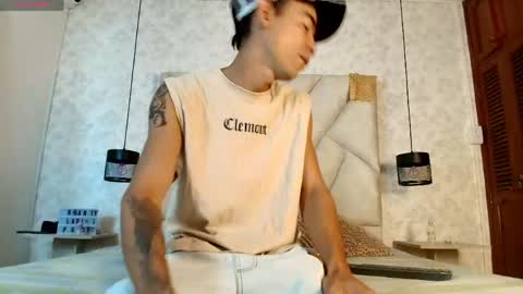 Snapshot of ambarraj chatting on May 1, 2026, 12:54 pm ambarraj online show from May 1, 2026, 12:54 pm