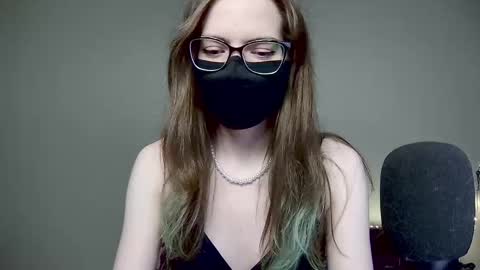 Snapshot of amber_candyfloss chatting on November 29, 2025, 1:30 am Amber non-nude model online show from November 29, 2025, 1:30 am