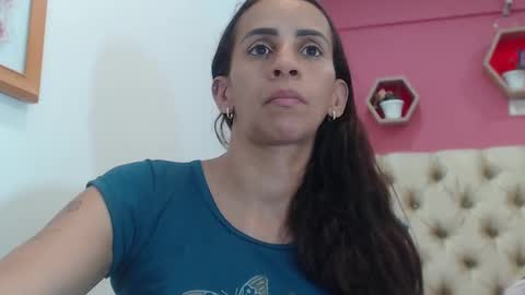 Amber Moore online show from September 14, 2025, 5:34 pm