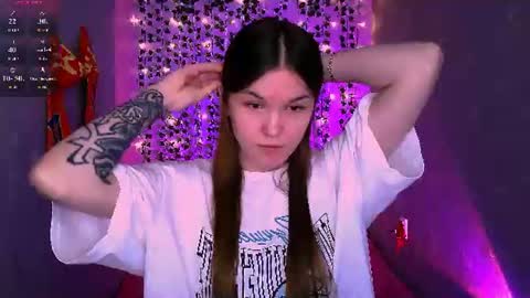 Snapshot of amber_rogersss chatting on July 21, 2026, 6:05 am Amber online show from July 21, 2026, 6:05 am