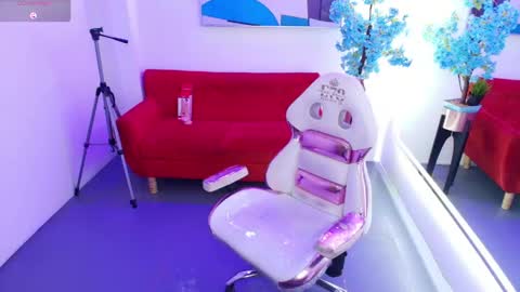    online show from May 29, 2026, 8:18 pm