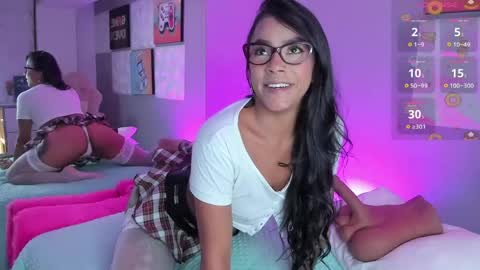 Snapshot of amber_villalobos chatting on April 25, 2026, 3:53 am Tell me Amber online show from April 25, 2026, 3:53 am