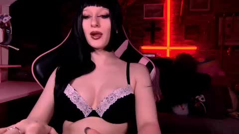 Snapshot of amberangel666 chatting on June 22, 2026, 2:35 am DEMONESS AMBER 666 online show from June 22, 2026, 2:35 am