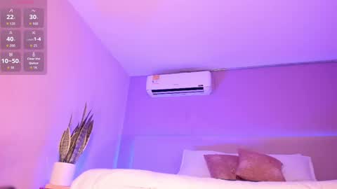 Snapshot of ambercollinns chatting on September 12, 2025, 11:10 am Amber Collins online show from September 12, 2025, 11:10 am