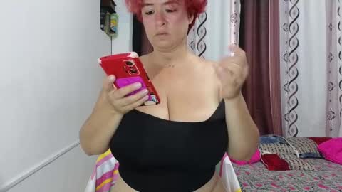 Snapshot of amberlissi chatting on February 10, 2025, 2:26 pm LISSY online show from February 10, 2025, 2:26 pm