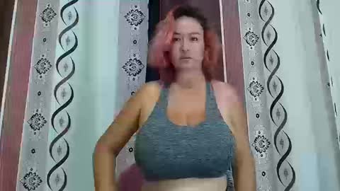 Snapshot of amberlissi chatting on September 24, 2025, 3:59 pm LISSY online show from September 24, 2025, 3:59 pm