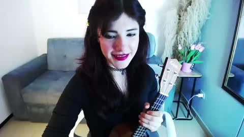 Snapshot of amberpixie_ chatting on May 15, 2026, 2:29 am Amber online show from May 15, 2026, 2:29 am