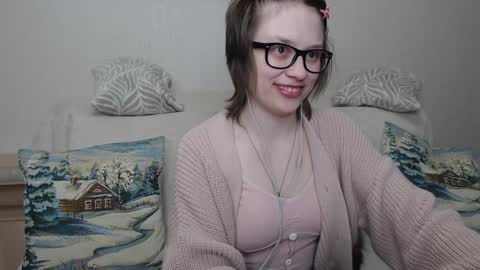 Snapshot of ambersimard chatting on December 20, 2024, 11:16 pm Amber online show from December 20, 2024, 11:16 pm