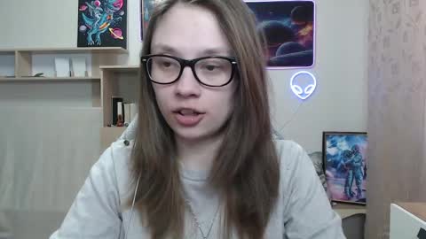 Snapshot of ambersimard chatting on April 15, 2026, 3:02 am Amber online show from April 15, 2026, 3:02 am