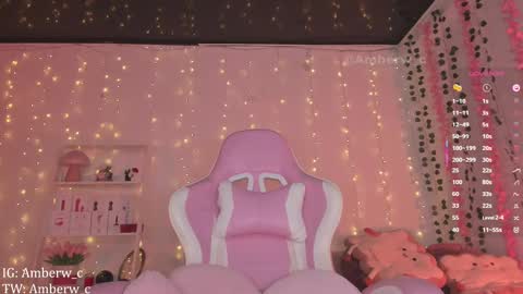 Snapshot of amberw_c chatting on September 9, 2025, 3:17 am IG - TW Amberw c online show from September 9, 2025, 3:17 am