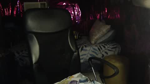 Marie online show from December 26, 2024, 9:55 am