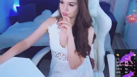 Snapshot of ambraenm chatting on July 10, 2026, 12:08 pm AmbraEnm online show from July 10, 2026, 12:08 pm