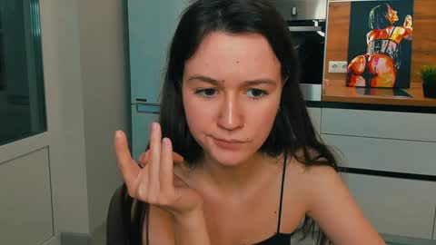 Eileen online show from December 15, 2024, 8:04 pm