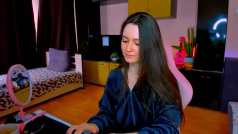 Snapshot of ameli_moon chatting on May 30, 2026, 9:28 am Eileen online show from May 30, 2026, 9:28 am