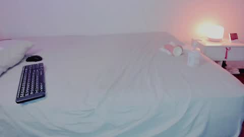 Snapshot of amelia71477 chatting on December 8, 2024, 10:57 pm Amelia Hot online show from December 8, 2024, 10:57 pm