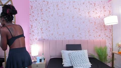 Amelia Adams online show from January 28, 2025, 7:10 pm