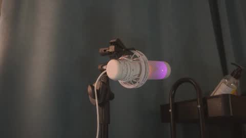 amelia_flowers online show from August 3, 2026, 10:46 pm