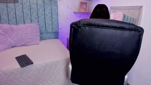 Snapshot of amelia_fry chatting on November 14, 2025, 3:38 am amelia_fry online show from November 14, 2025, 3:38 am